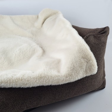 couverture chien fausse fourrure