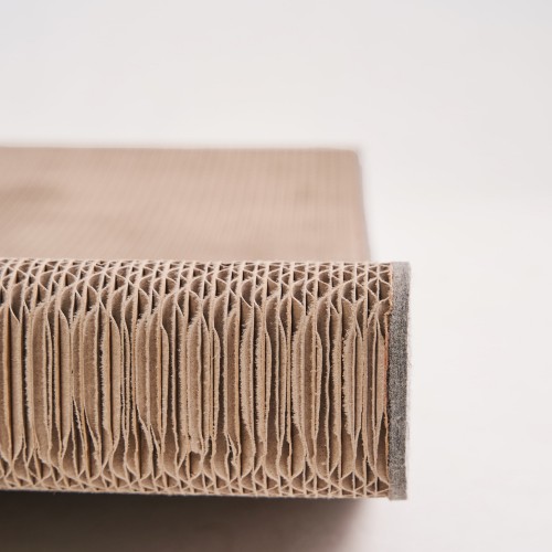 griffoir en carton ondulé fabriqué en europe
