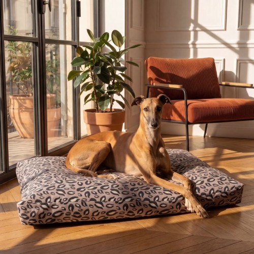 lit léopard pour chien
